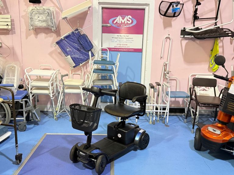 Van Os Tempo 4mph Mobility Scooter - Long Range -Dismantles quickly for Transportation By Car