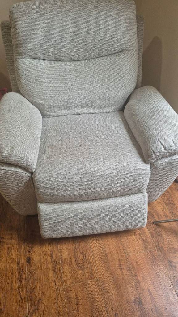 Electric Recliner Armchair 