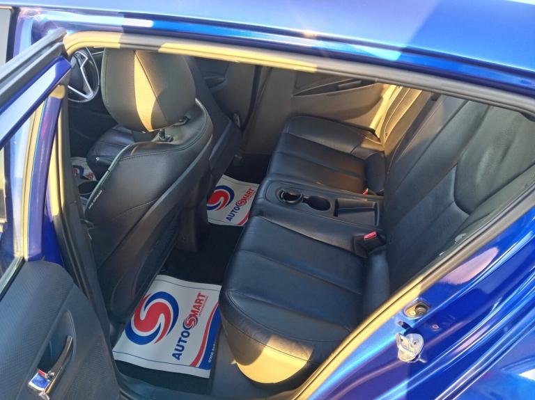 2012 Hyundai Veloster 1.6 GDi Sport TOP CONDITION NO DENTS NO SCRATCHES CAN SECURE 24/7 ON NET  C...