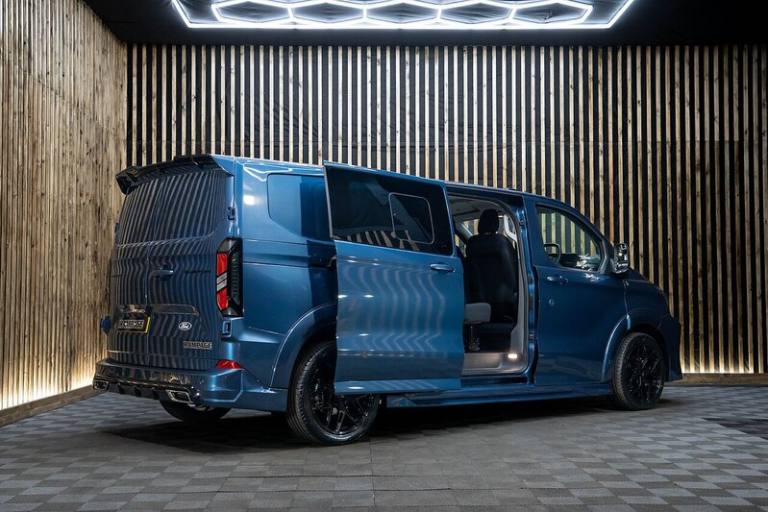  Ford Transit Custom 320 Limited L2 h1 Dciv Ecoblue Crew Cab Diesel Automatic