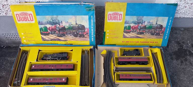 Hornby Dublo Vintage Model Train Sets – Two Boxed