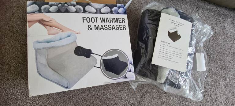 Foot warmer and massager