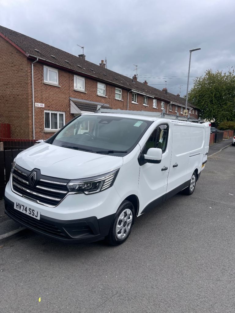 Renault, TRAFIC, Panel Van, 2024, Manual, 1997 (cc)