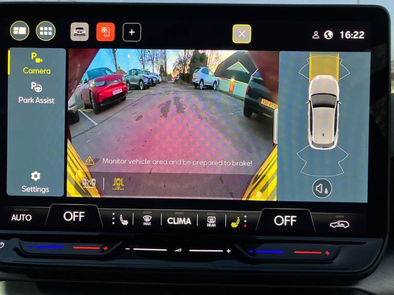 2025 SEAT Leon 1.5 TSI 150 FR Black Edition 5dr [DAP] Hatchback PETROL Manual