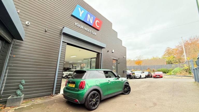 2021 MINI Electric Hatch Cooper SE 32.6kWh Level 2 Auto 3dr Hatchback ELECTRIC Automatic