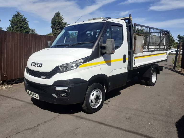 2016 Iveco Daily 35 130 CAGED TIPPER EX COUNCIL AIRCON + VAT Tipper Diesel Manual