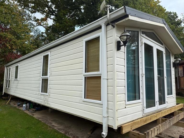 Static Home For Sale Off Site ABI New Horizon 40ft x 13ft, 2 Bedroom 