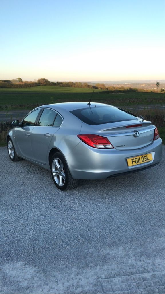 Vauxhall, INSIGNIA, Hatchback, 2011, Other, 1956 (cc), 5 doors