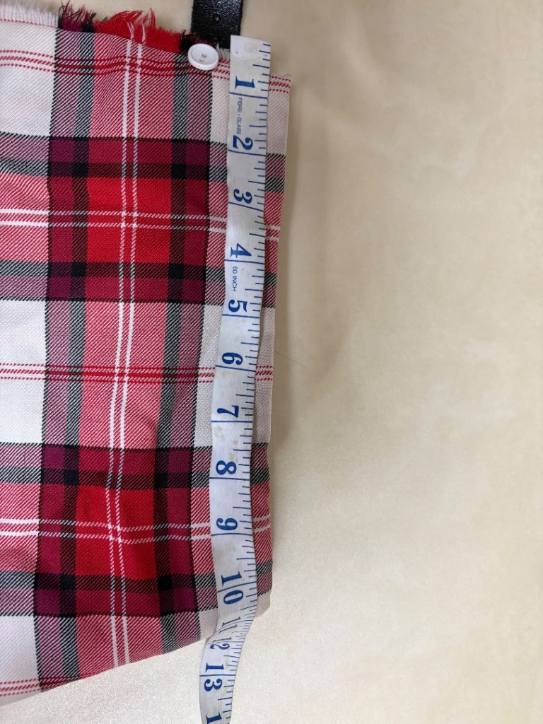 Red kilt outfit for primary dancer 