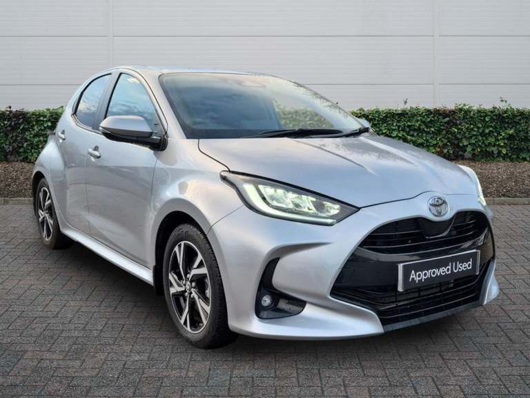 2025 Toyota Yaris 1.5 Hybrid Design 5dr CVT Hatchback Hybrid Automatic