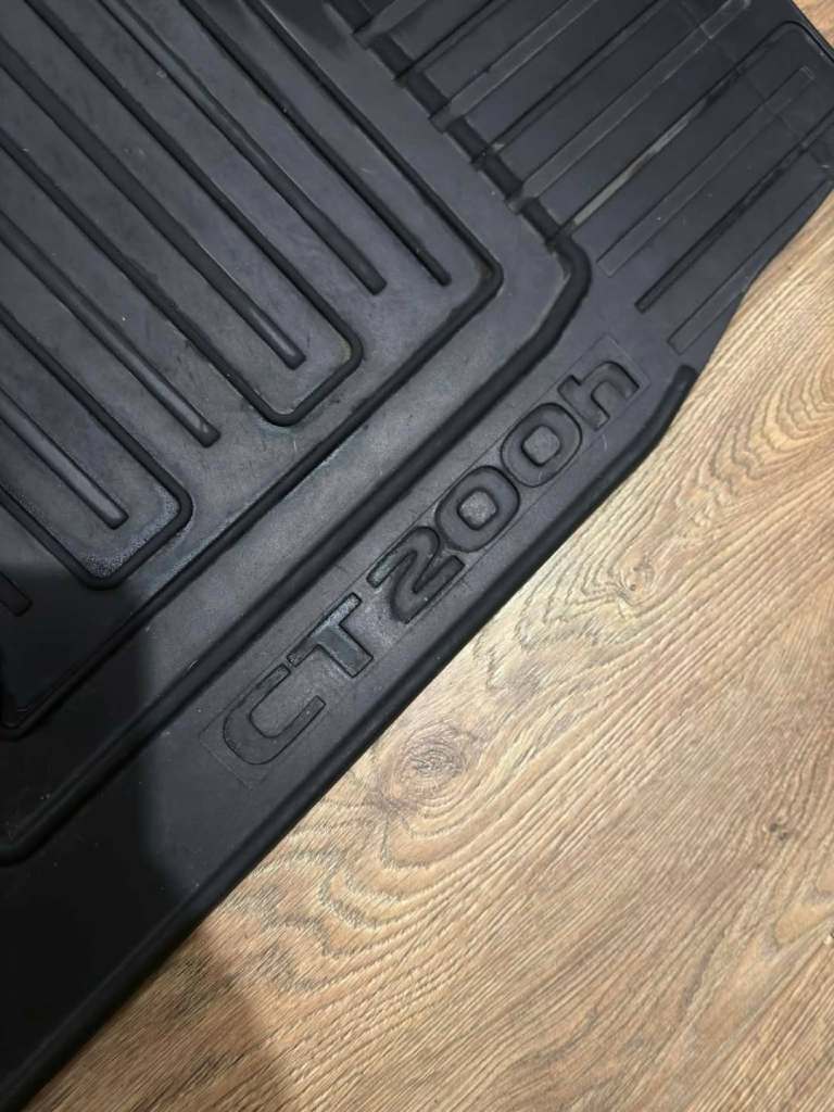 Genuine CT200 rubber mats 