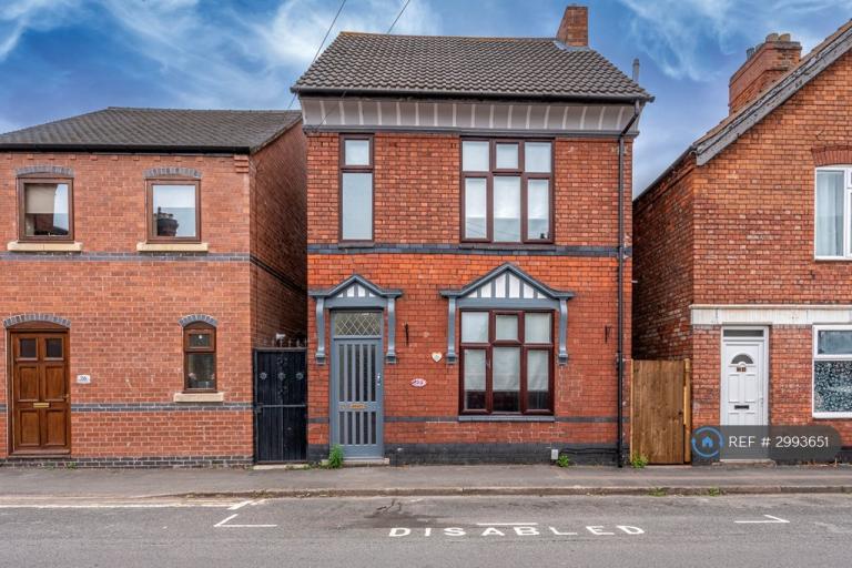 1 bedroom in Orchard Street, Tamworth, B79 (#2993651)