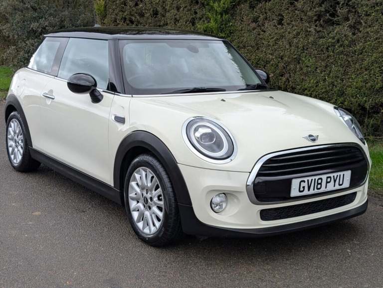 2018 MINI Hatch 1.5 Cooper Hatchback 3dr Petrol Steptronic Euro 6 (s/s) (136 ps) HATCHBACK Petrol...