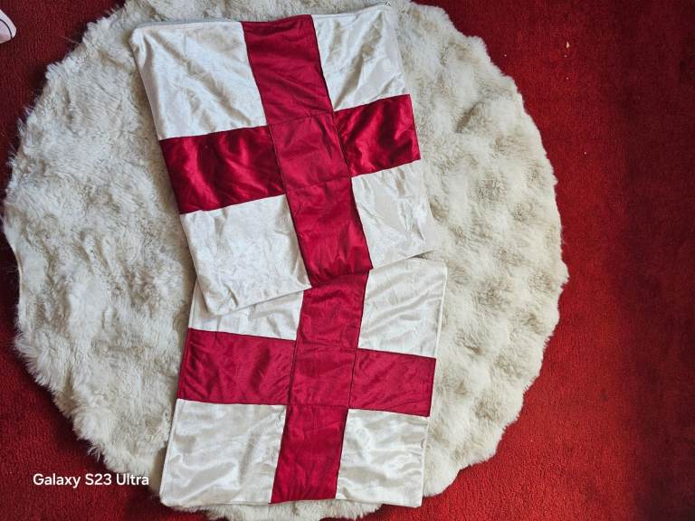 English flag desigen cushions