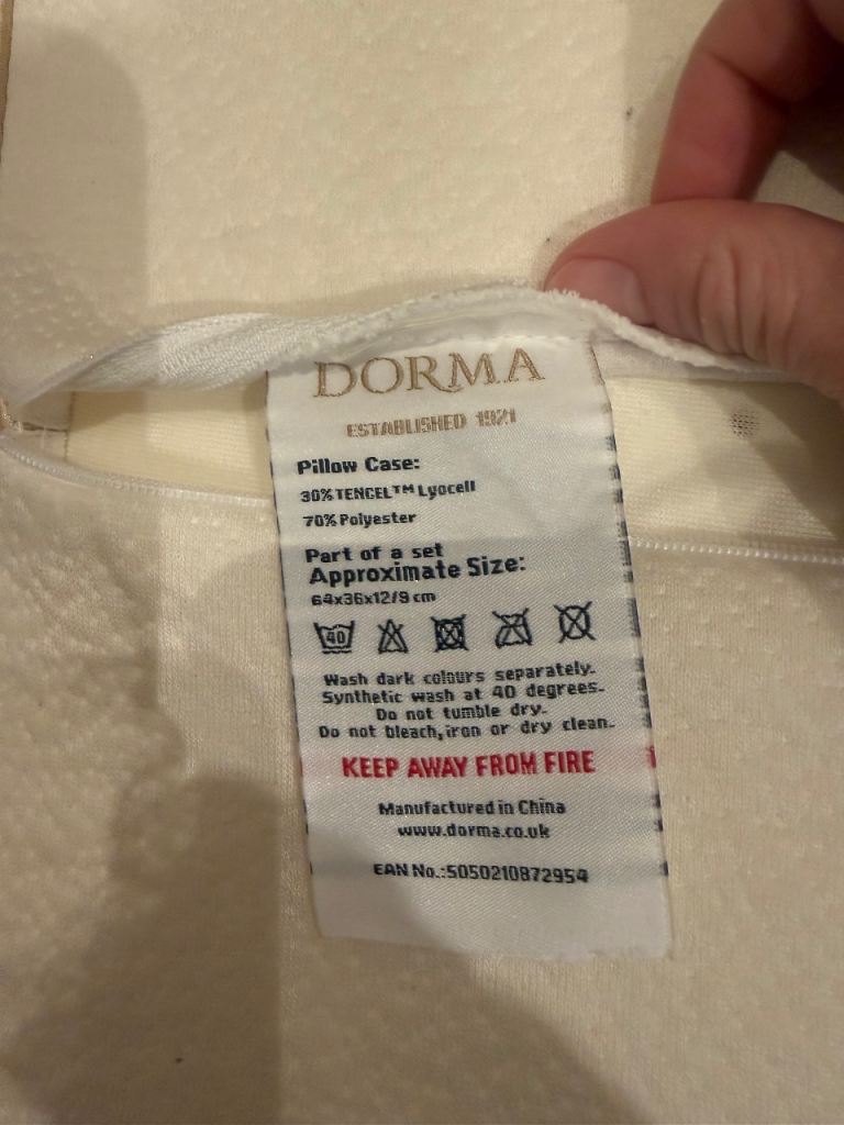 Dorma Memory Foam pillow 