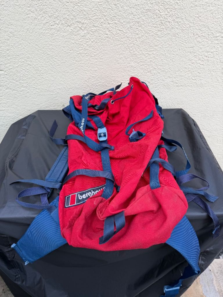 Rare Berghaus Delta 55 - 60 L Hiking Walking Backpack Rucksack Bag Vintage Red