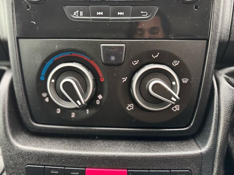 2019 Citroen Relay BlueHDi 35 Plus Luton Diesel Manual