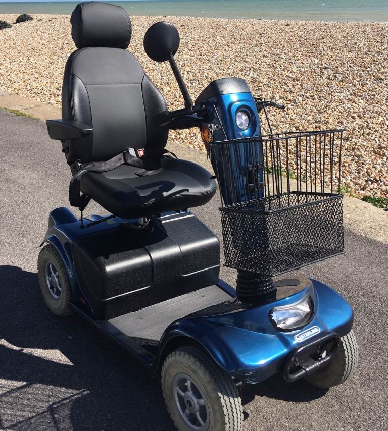 Sterling Elite XS, Mobility Scooter, Four Wheels, 4-8 mph, Blue,  Excellent Condition *