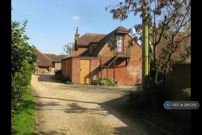 1 bedroom flat in Charlton All Saints, Salisbury, SP5 (1 bed) (#2867201)