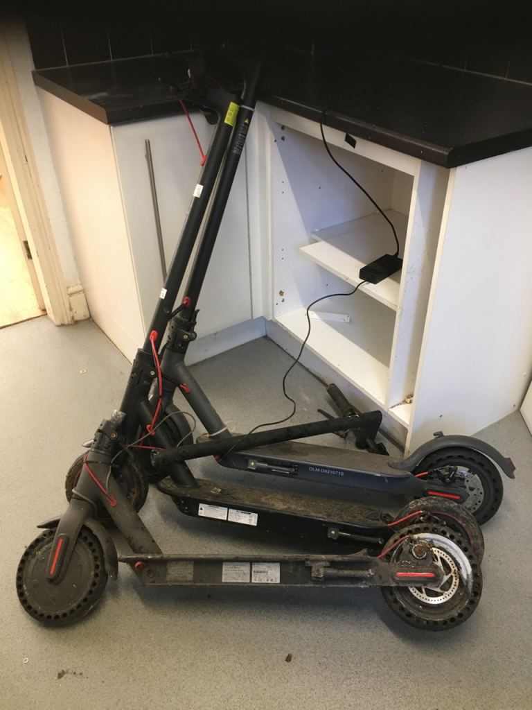 Electric scooters x3spares or repairREDUCED