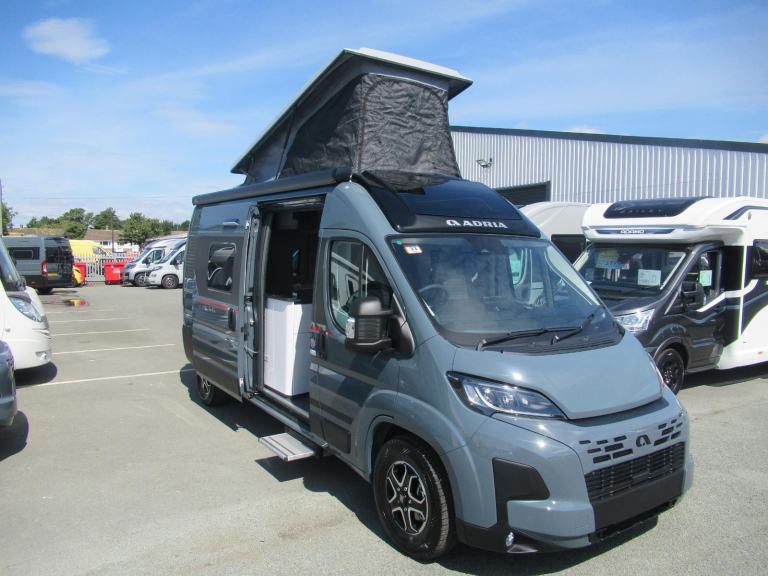Adria Twin Sport 600 SPB Pop Top