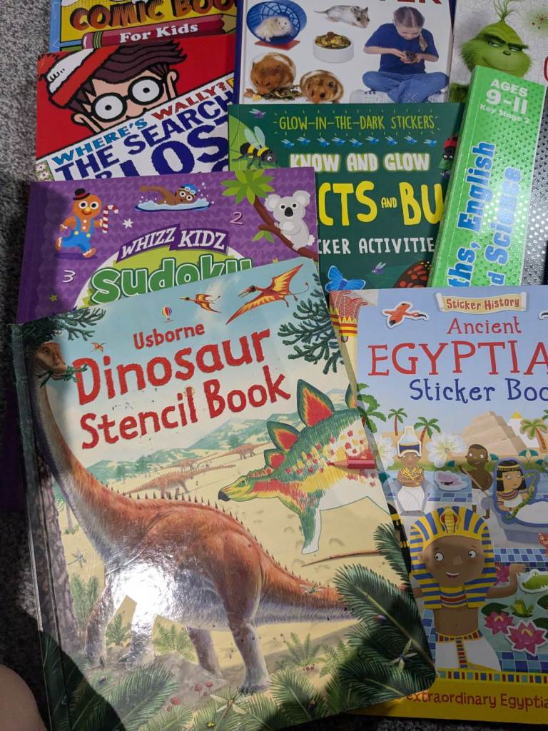 Children's activity books bundle 