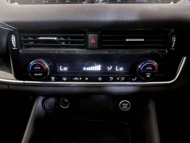 2022 Nissan Qashqai 1.3 DIG-T MHEV N-Connecta Euro 6 (s/s) 5dr Manual SUV Hybrid Manual