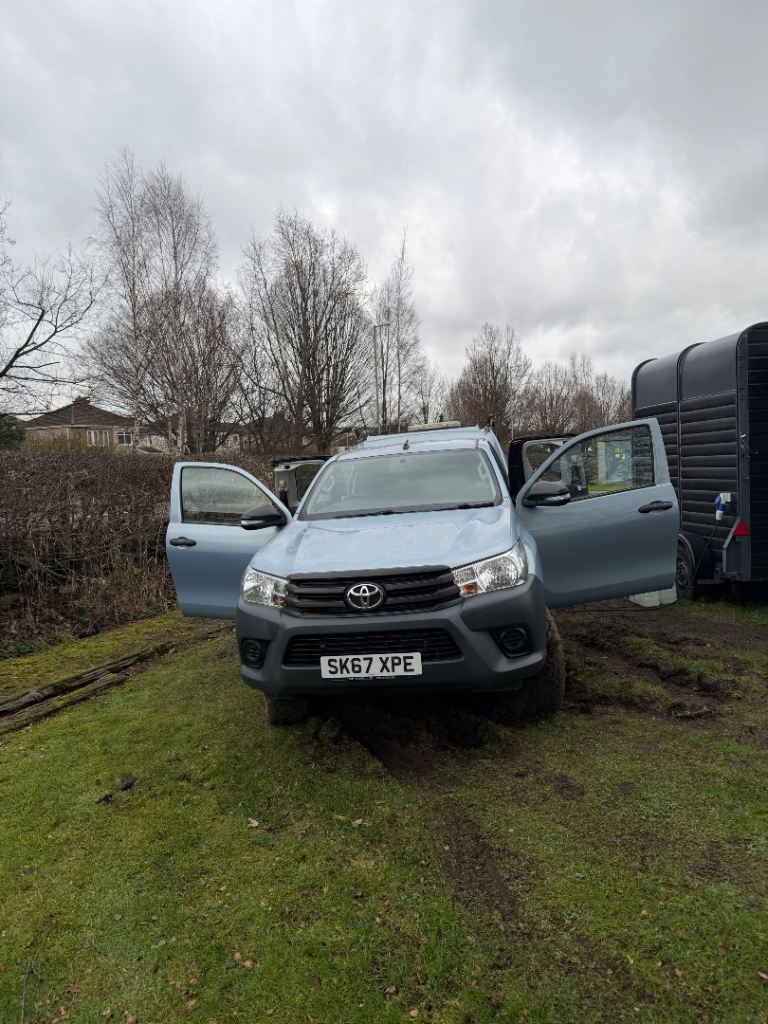 Toyota, HILUX, Pick Up, 2017, Manual, 2393 (cc)