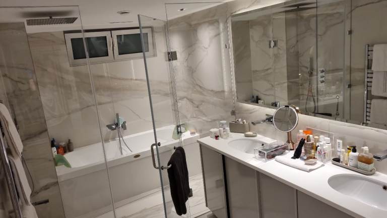 💪👑CLEANING✨️SERVICE✨️HIGH👑 QUALITY/👑DOMESTIC 👑CLEANING  AVAILABLE 👑FOR NOW!💪👑
