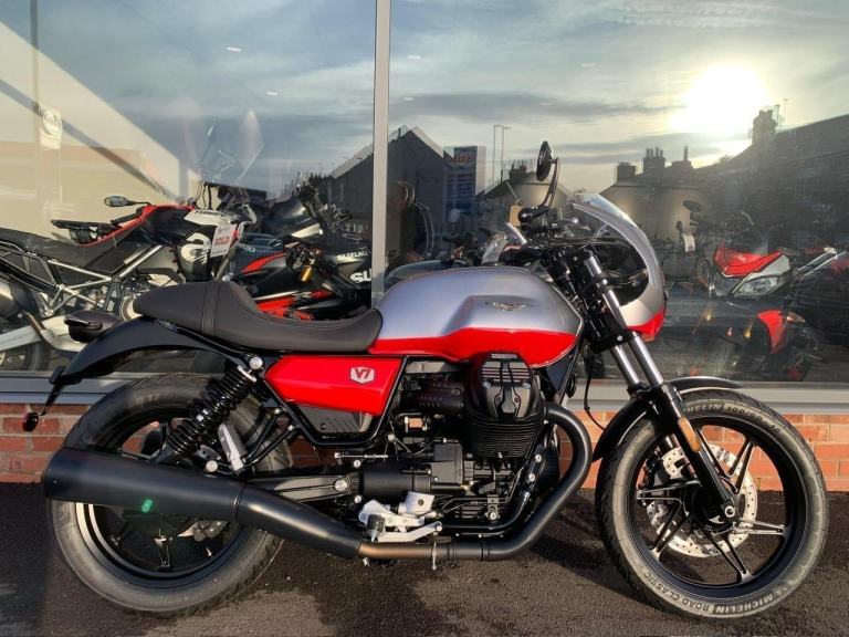 Moto Guzzi V STONE CORSA
