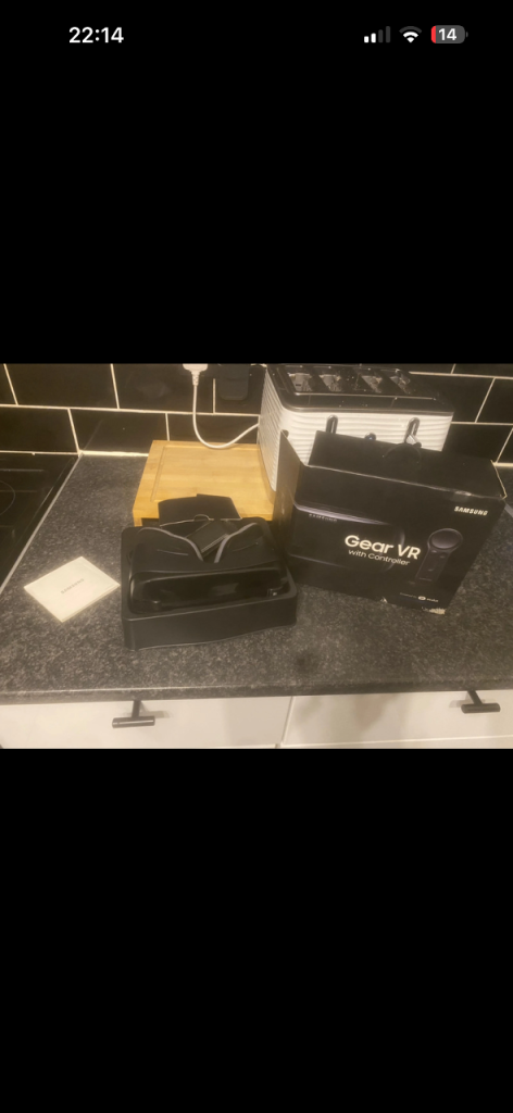 Samsung Gear VR Virtual Reality Headset – Boxed