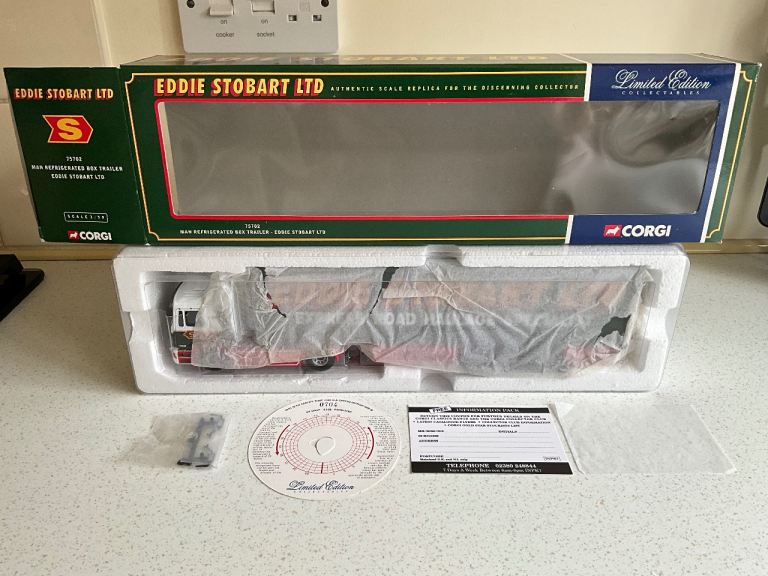 CORGI 75702 MAN Refrigerated Box Trailer - Eddie Stobart, Limited Edition Certificate 704 of 4,100