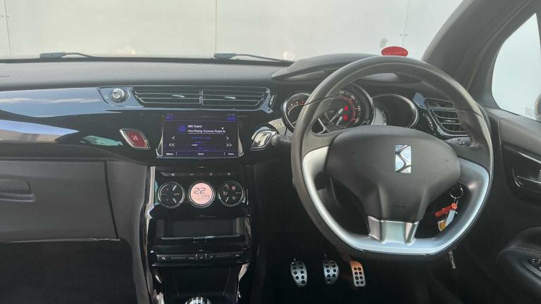2016 DS Automobiles DS 3 1.2 PureTech Elegance 3dr Hatchback Petrol Manual