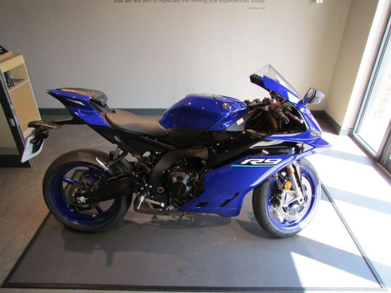 2026 Yamaha R9 900 Constant Mesh Euro 5