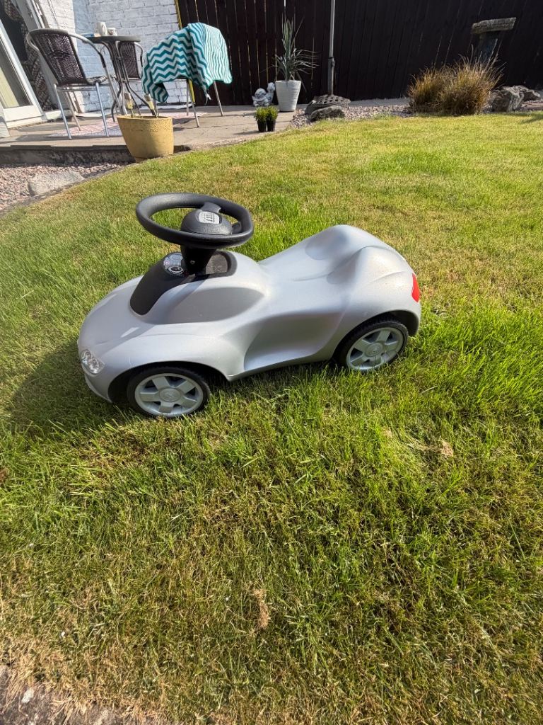 Audi Ride-on Car for Kids – Silver, Good Condition