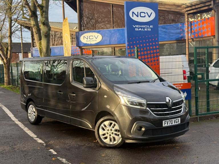 2021 Renault Trafic LL30 SPORT ENERGY DCI 9 SEATER NO VAT Minibus Diesel Manual
