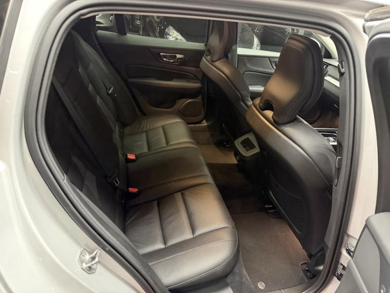 VOLVO V60 CROSS COUNTRY 2.0 Cross Country B4 AWD (197hp) Auto 2021