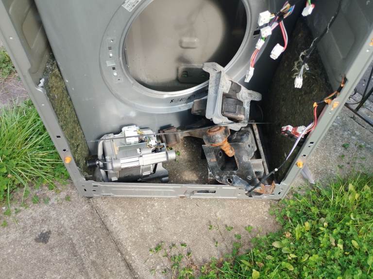 Free scrap metal 