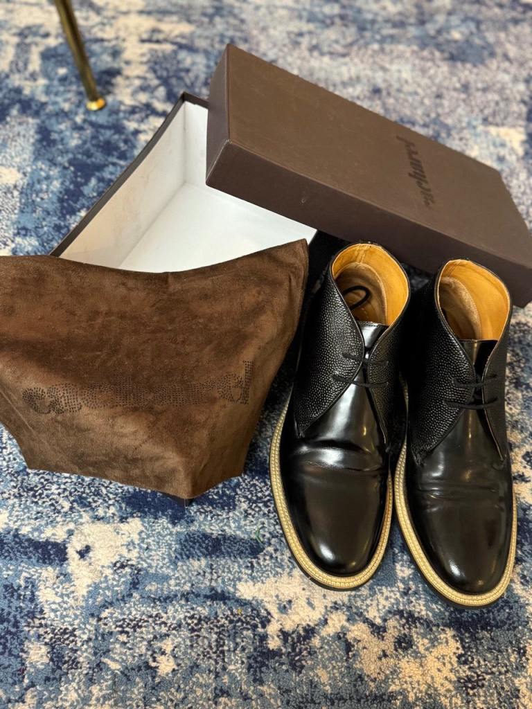 Men’s Cacharel boots in excellent condition.