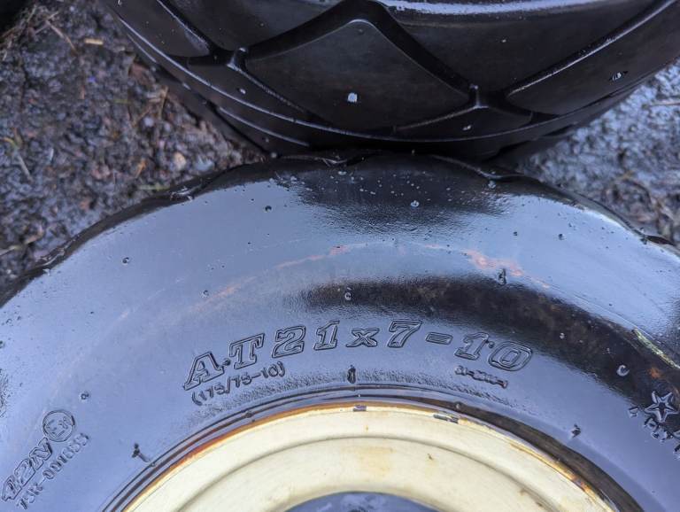 Ride on wheels and tyres 