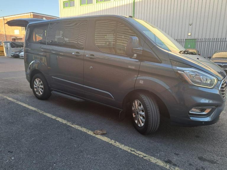 2019 Ford Tourneo Custom 2.0 320 EcoBlue Titanium Auto L1 Euro 6 (s/s) 5dr MPV Diesel Automatic