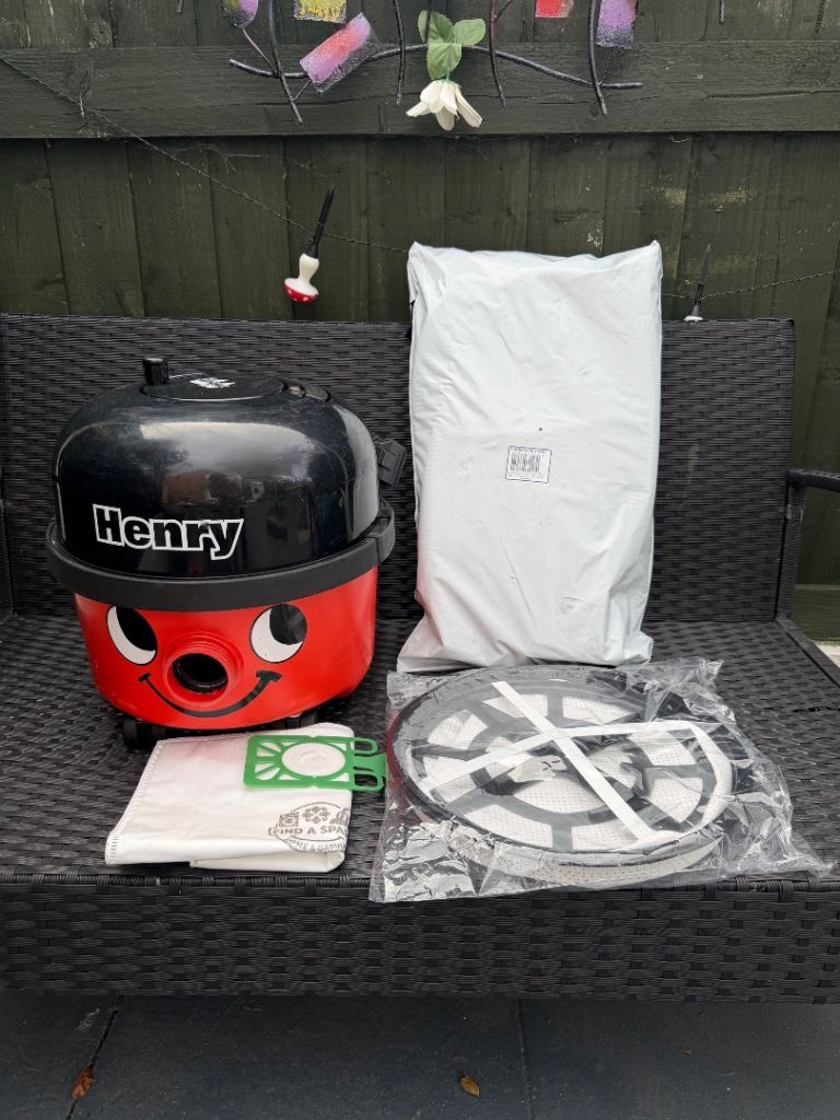 Henry Numatic Hoover Vacuum Cleaner