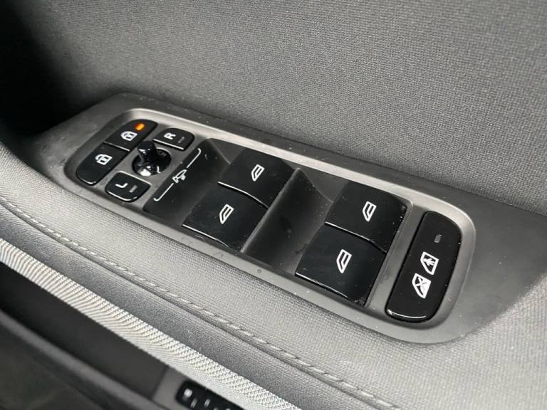 2022 72 POLESTAR POLESTAR 2 DUAL MOTOR 78KWH LONG RANGE PILOT PACK+NAV 5DR ELECT