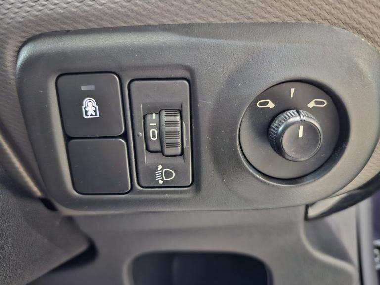 2016 Citroen C4 Cactus 1.6 BlueHDi Flair 5dr HATCHBACK Diesel Manual