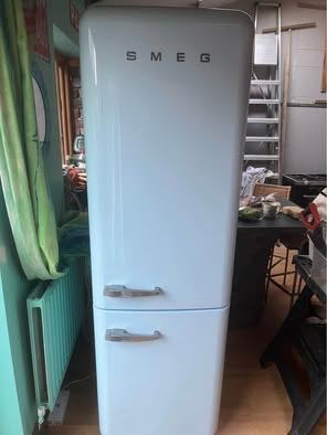 Smeg Fridge / Freezer for spares/ repair 