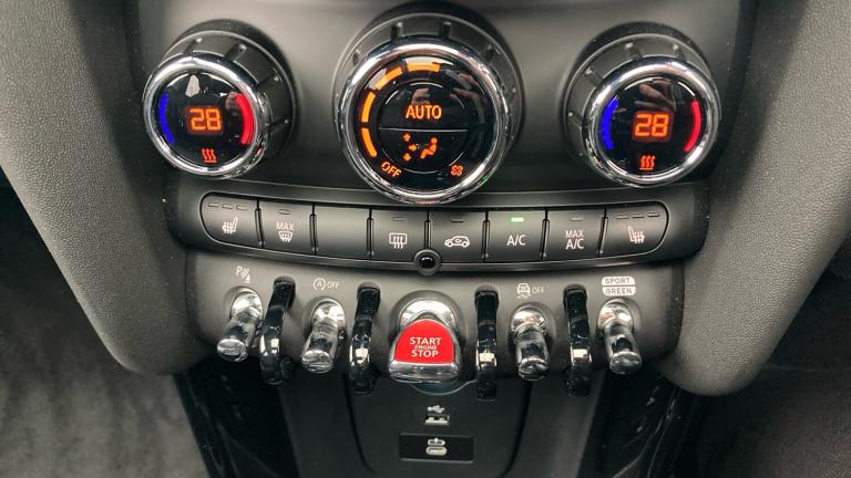 2023 MINI Cooper 2.0 S Exclusive 5dr Auto Petrol Hatchback Hatchback Petrol Automatic