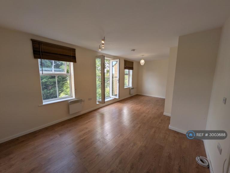4 bedroom flat in Daniel Hill Mews, Sheffield, S6 (4 bed) (#3003688)