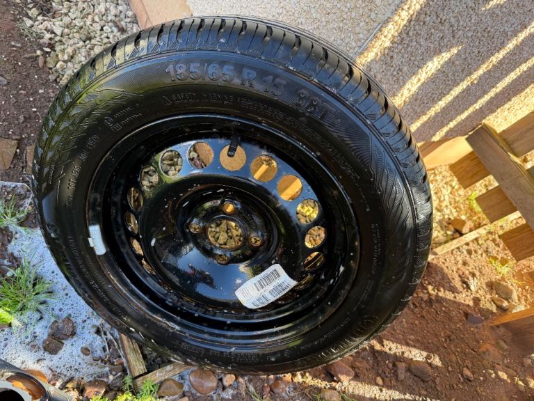 Spare wheel with Continental Tyre. 185/65
