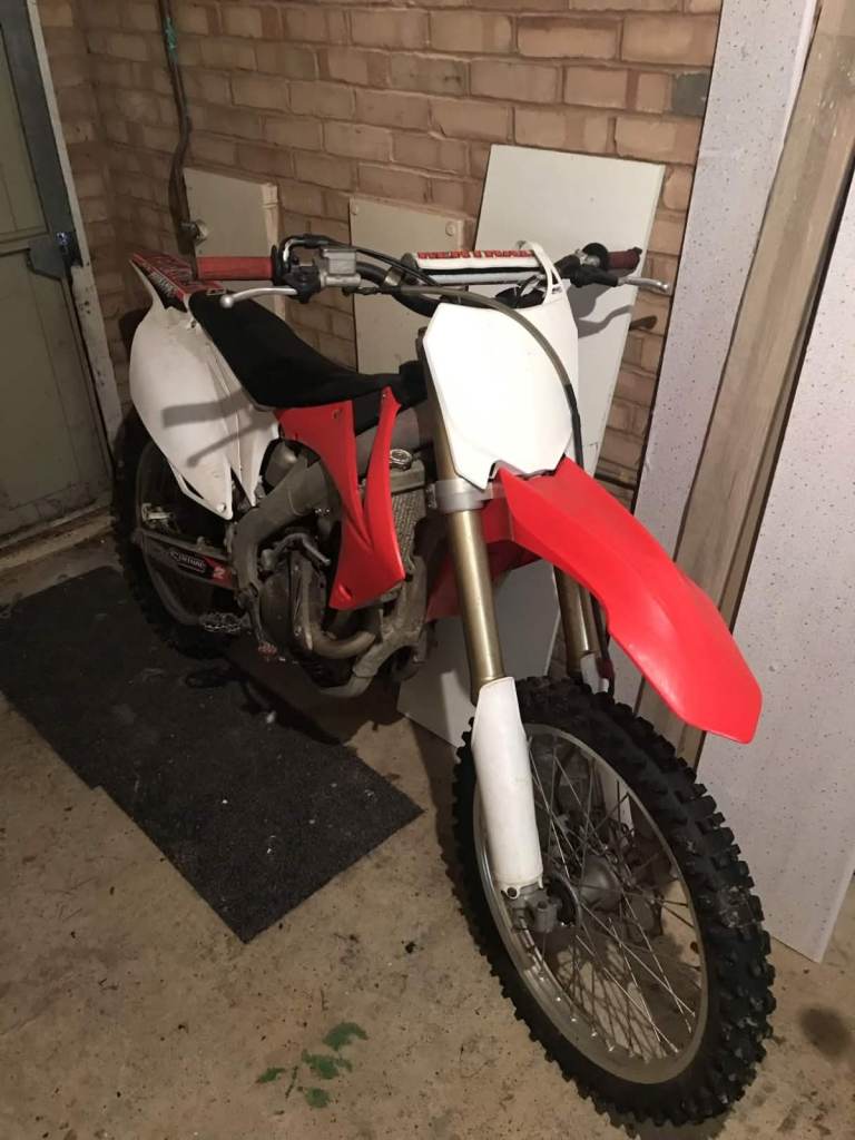 CRF 250 Motocross bike (YZF,KXF,SXF)