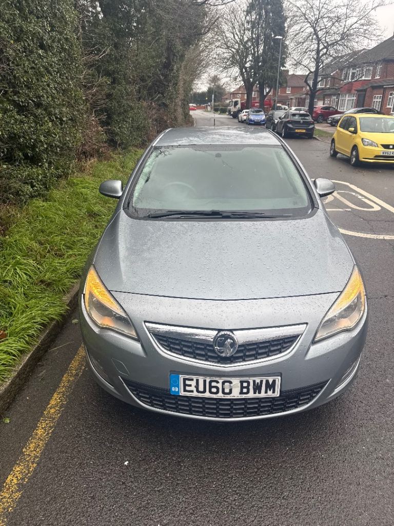 Vauxhall, ASTRA, Hatchback, 2010, Automatic, 1598 (cc), 5 doors